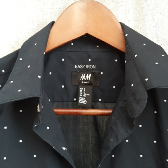 H&M Men's Dress Shirt - Picture 3 of 4